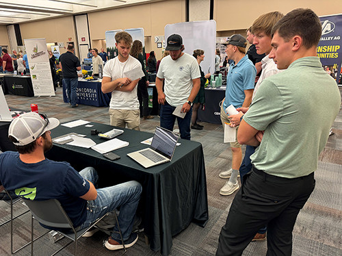 Agriculture Career Fair Helps Students, Employers to Connect