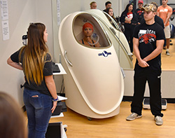 New tool allows HPER students to analyze body composition