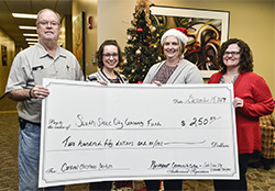 Northeast South Sioux City employees donate to those in need