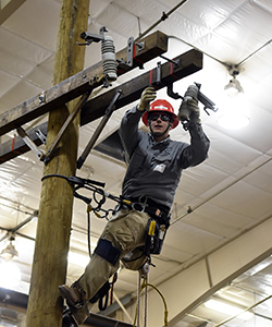 Northeast UL students perform well in Powerline Rodeo