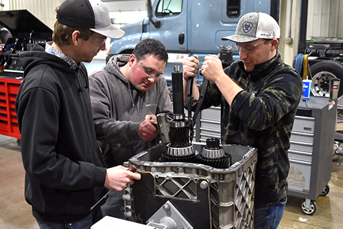 RDO Truck Centers provides diesel technology students with access to new technology