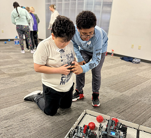 Extended Campuses Offer Camps with Fun, Learning Opportunities